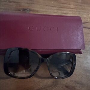 Gucci  Sunglasses Model GG0762S 002 from Gucci’s luxury women’s collection.